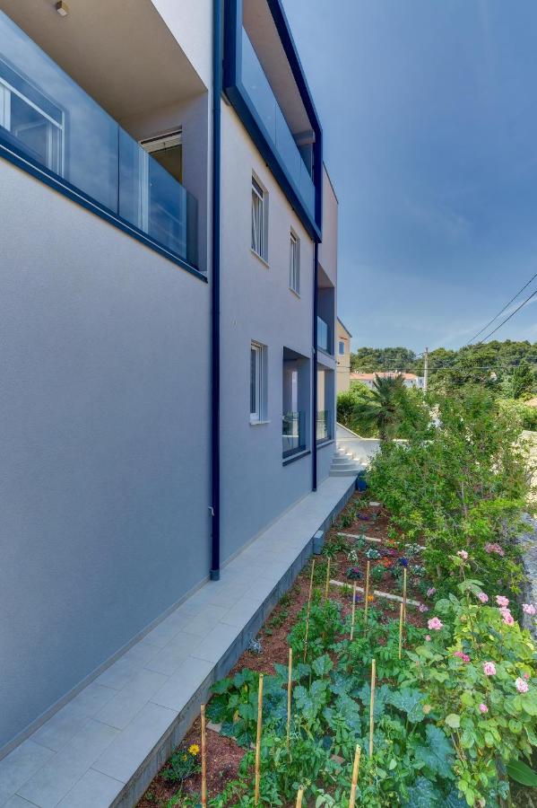 Apartments Hemetek 베리로신즈 외부 사진